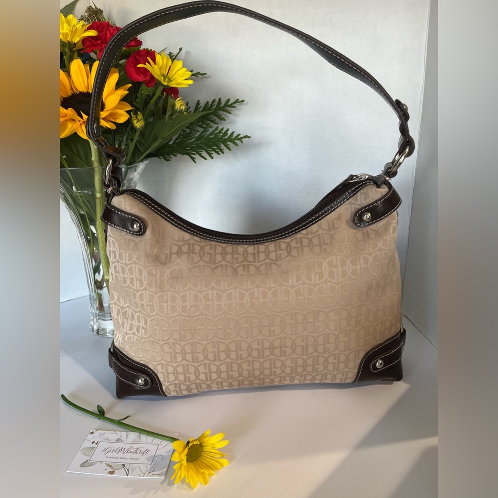 GIANI BERNINI Signature Shoulder Bag Beige Purse Brown Trim Silver Hardware Logo - Picture 10 of 12